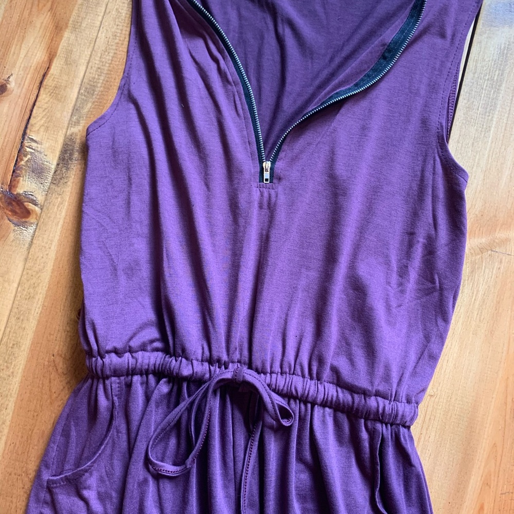 Maroon romper - Picture 2 of 5